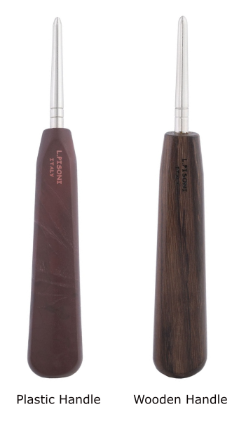 Pisoni holding Mandrel